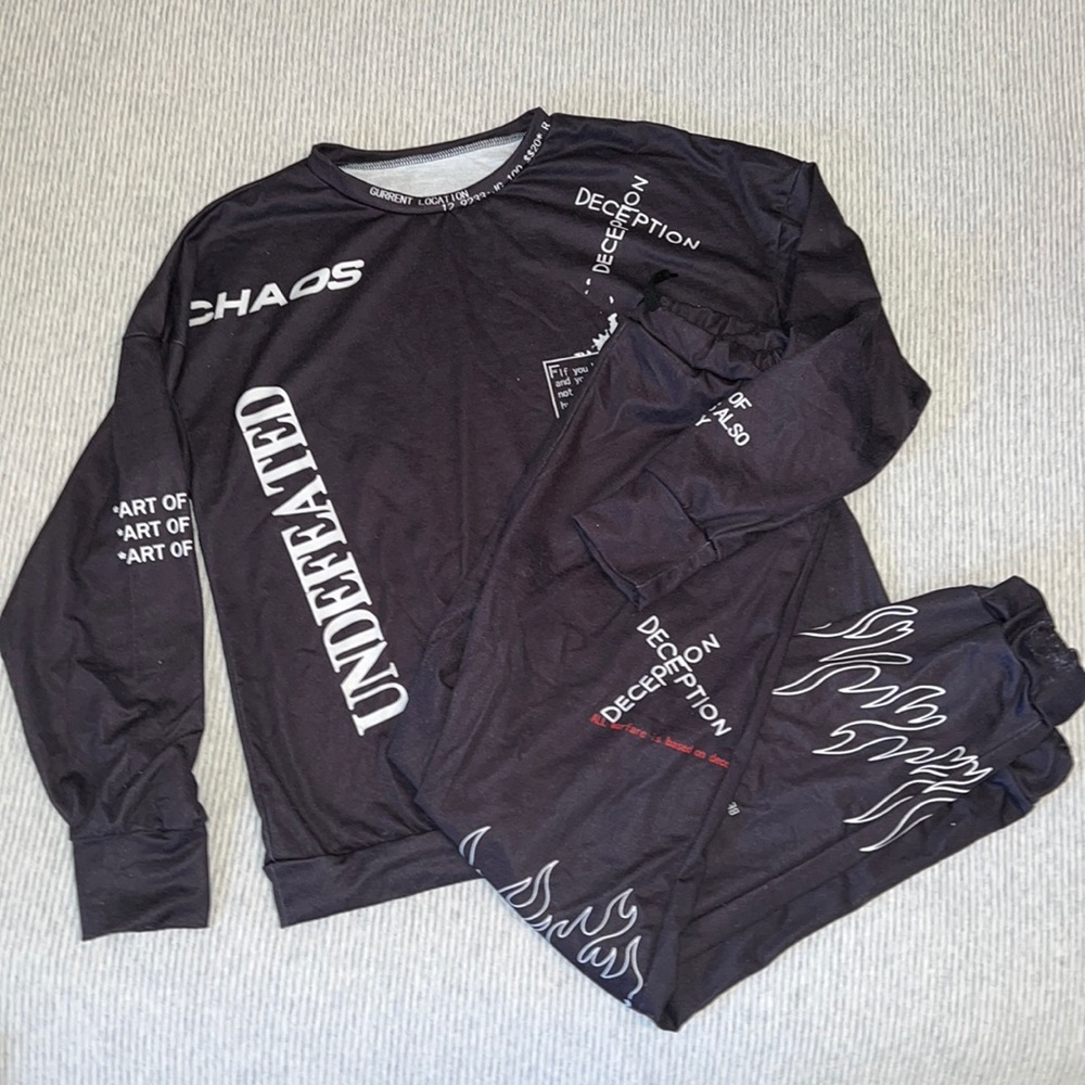 “Chaos” All black set